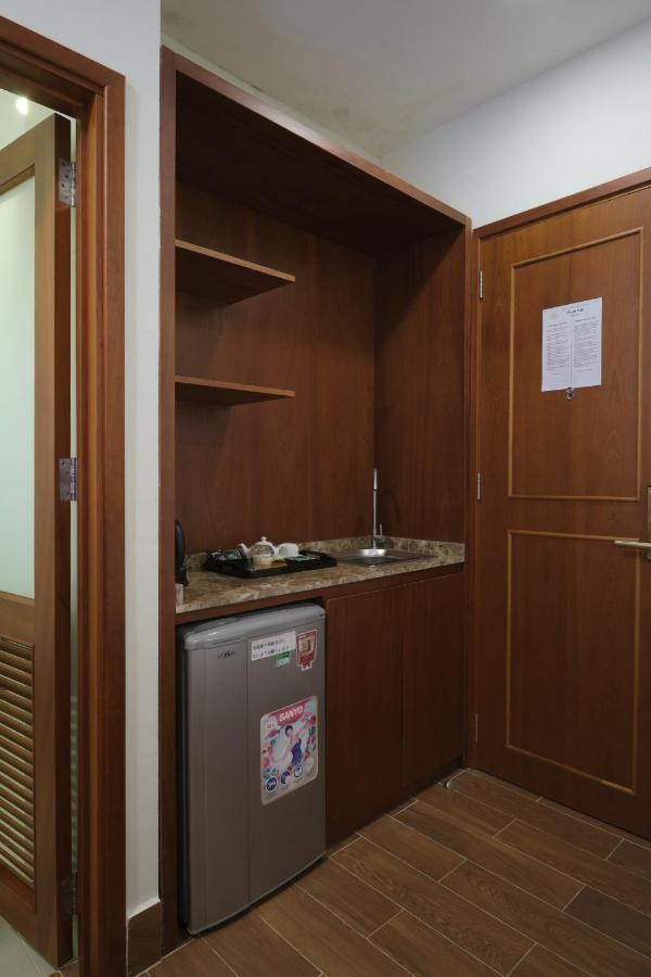 Pham Van Sakura Hotel Thuan An Dış mekan fotoğraf