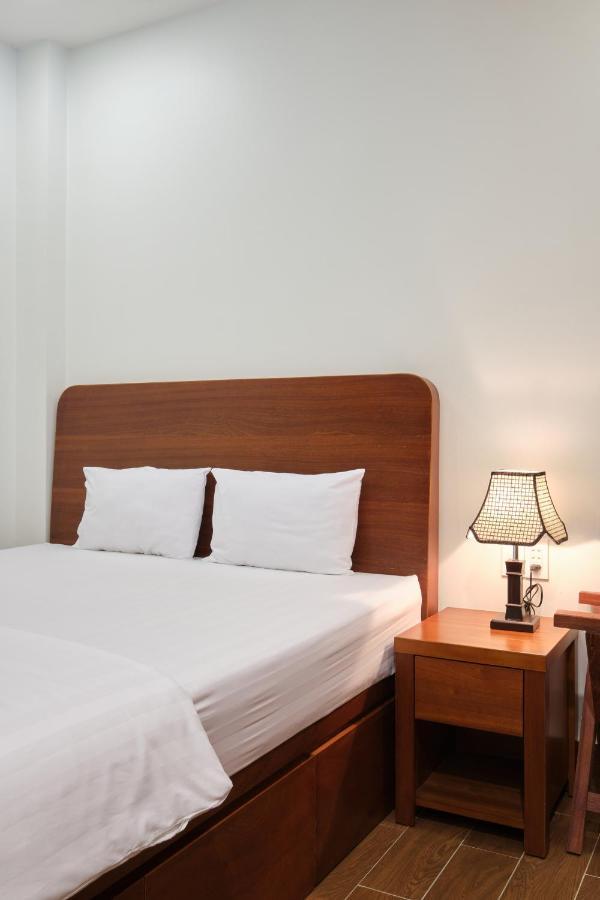 Pham Van Sakura Hotel Thuan An Dış mekan fotoğraf